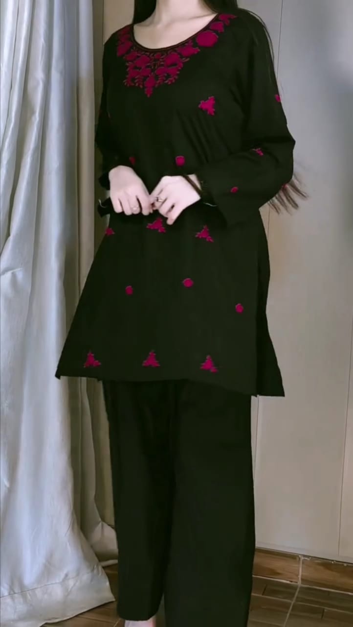 DARK GREEN EMBROIDERED 2PC SUIT