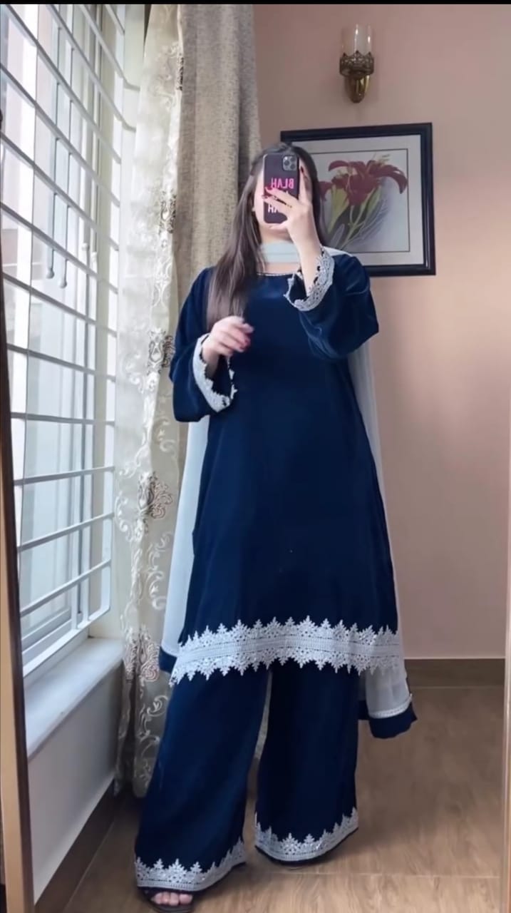 BLUE EMBROIDERED 3PC SUIT WITH WHITE DUPATTA
