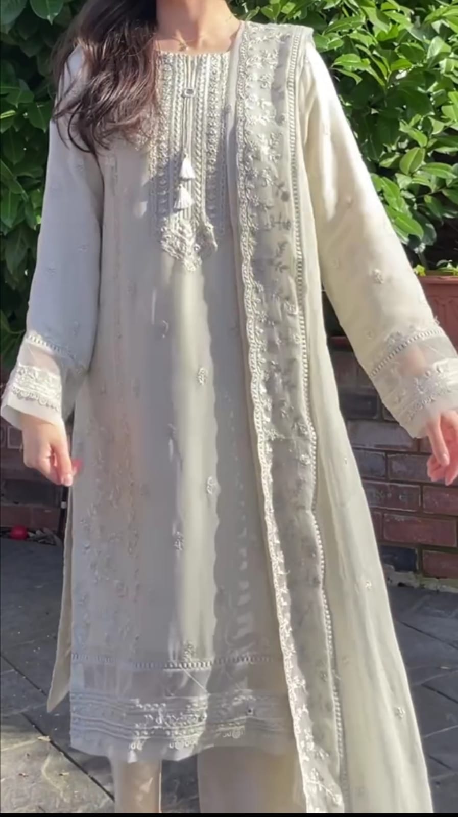 Embroidered 3pc suit