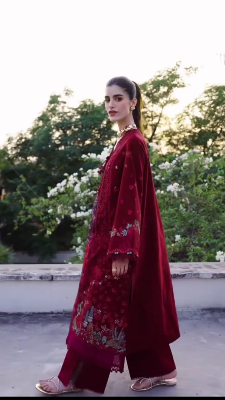 Embroidered 3pc suit