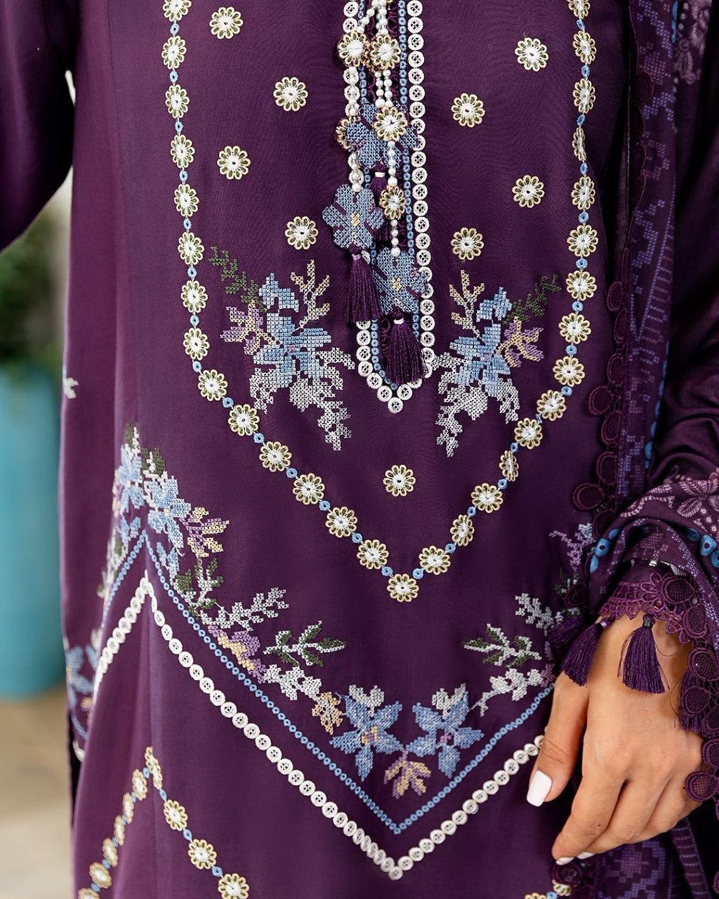 Embroidered 3 pc suit