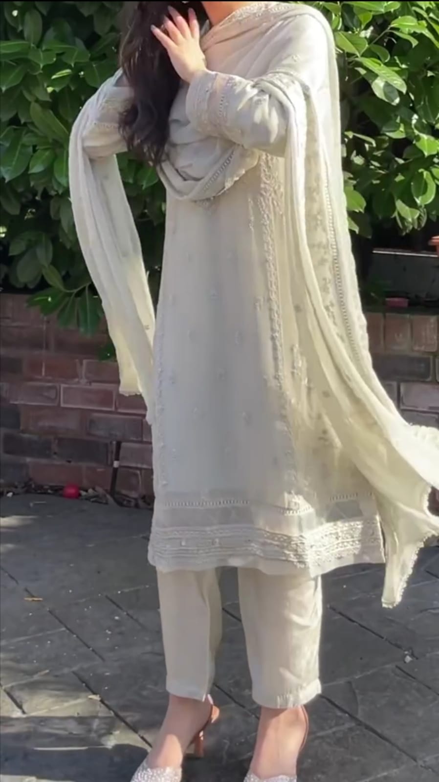 Embroidered 3pc suit