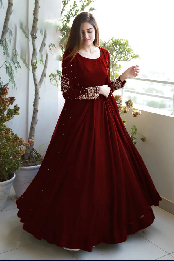 Embroidered maxi 3pc