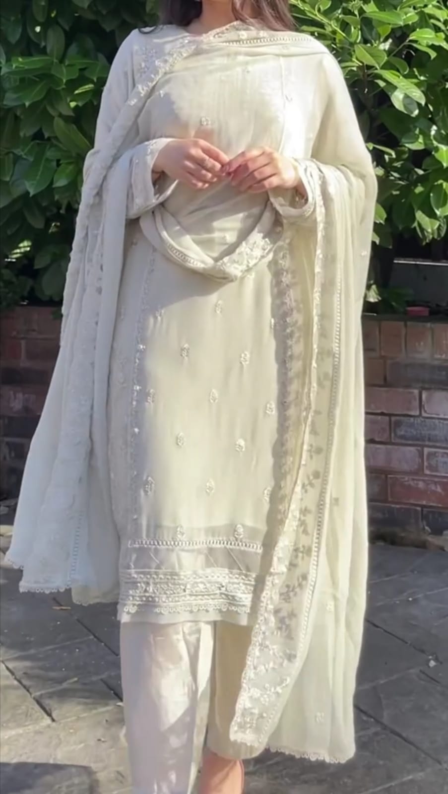 Embroidered 3pc suit