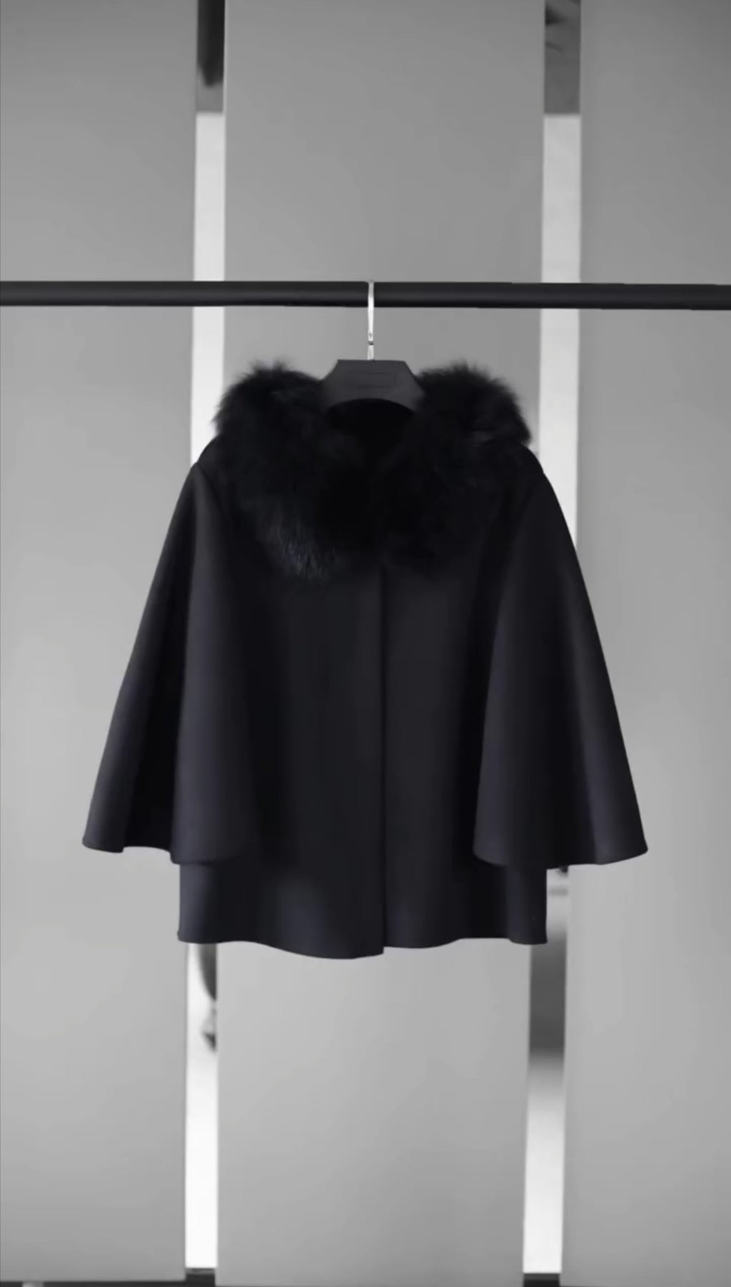 BLACK SWEATER FOR WOMEN