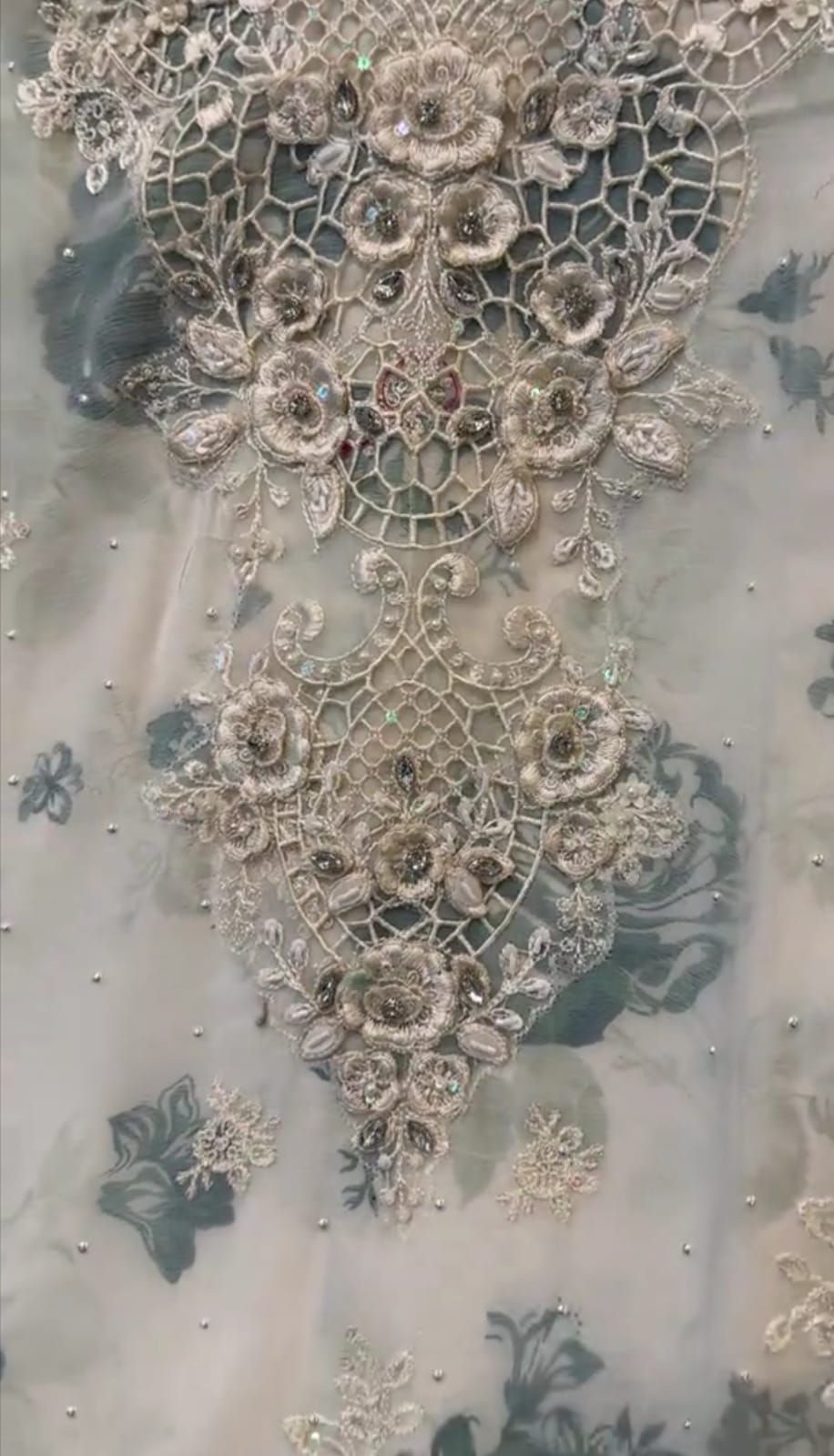 Classic Charm Beautiful  Embroidered Suit Set