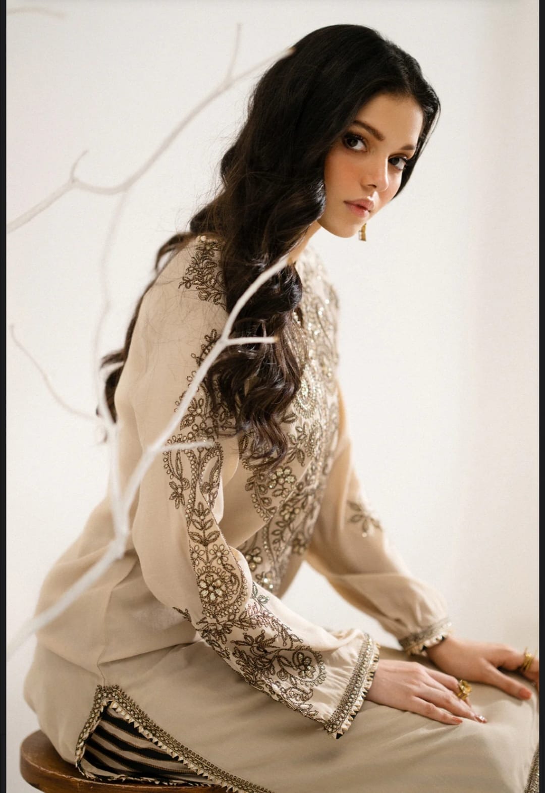 EMBROIDERED SUIT